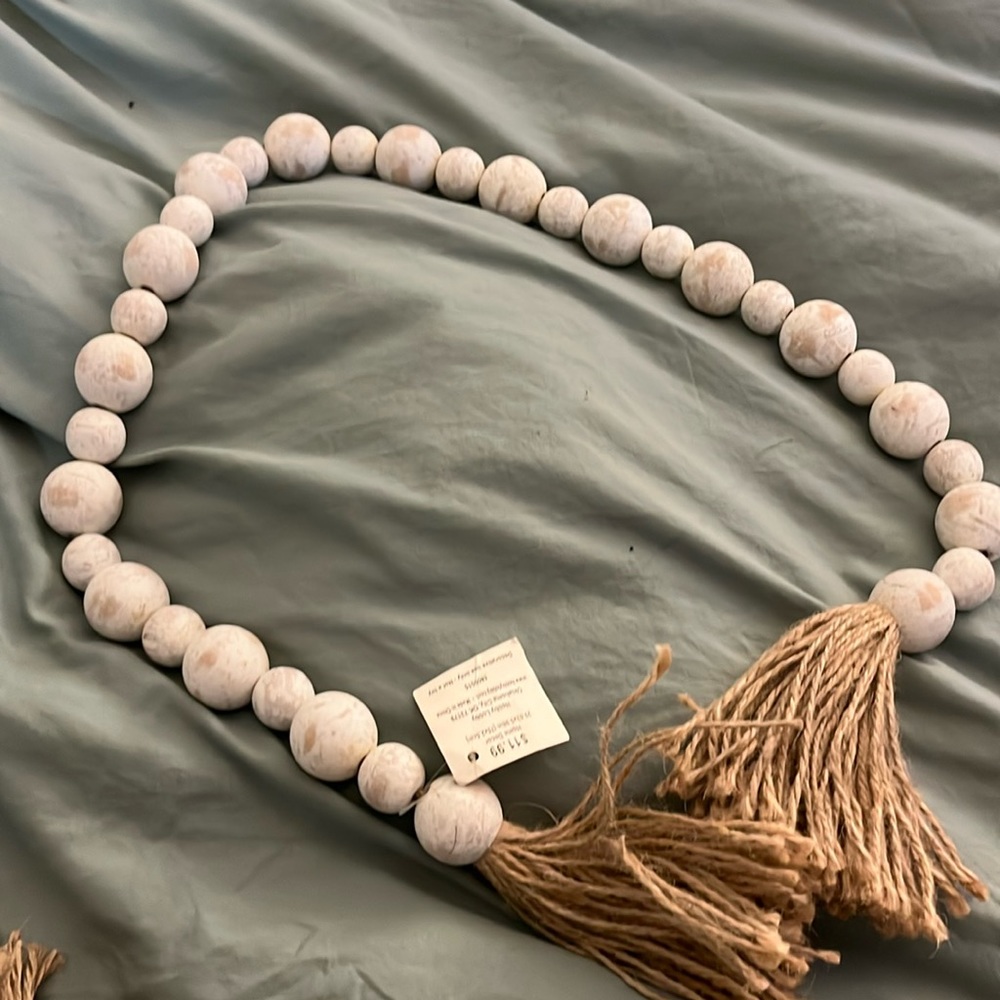 Farm house real wood bead garland. NWT great for any decor style & DIY projects